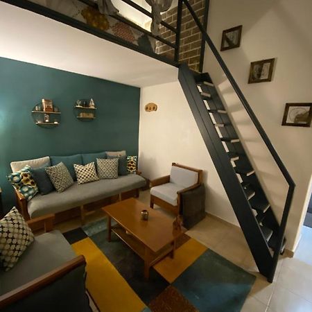 شقة Small Cosy House Lávrion المظهر الخارجي الصورة