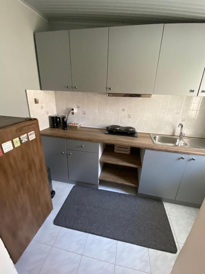 شقة Small Cosy House Lávrion المظهر الخارجي الصورة