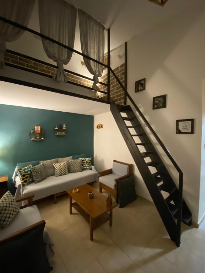 شقة Small Cosy House Lávrion المظهر الخارجي الصورة